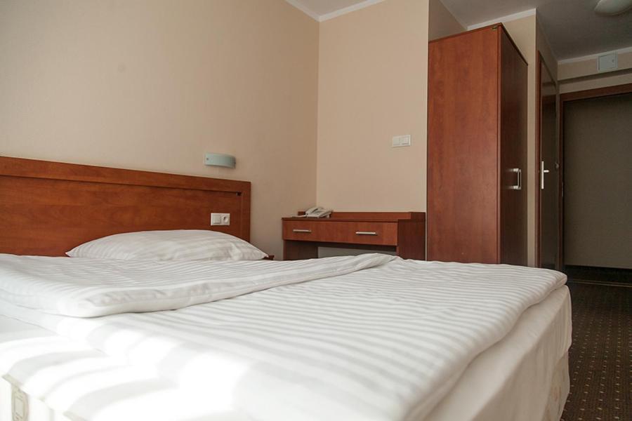 Papaver Hotel Ślesin Oda fotoğraf