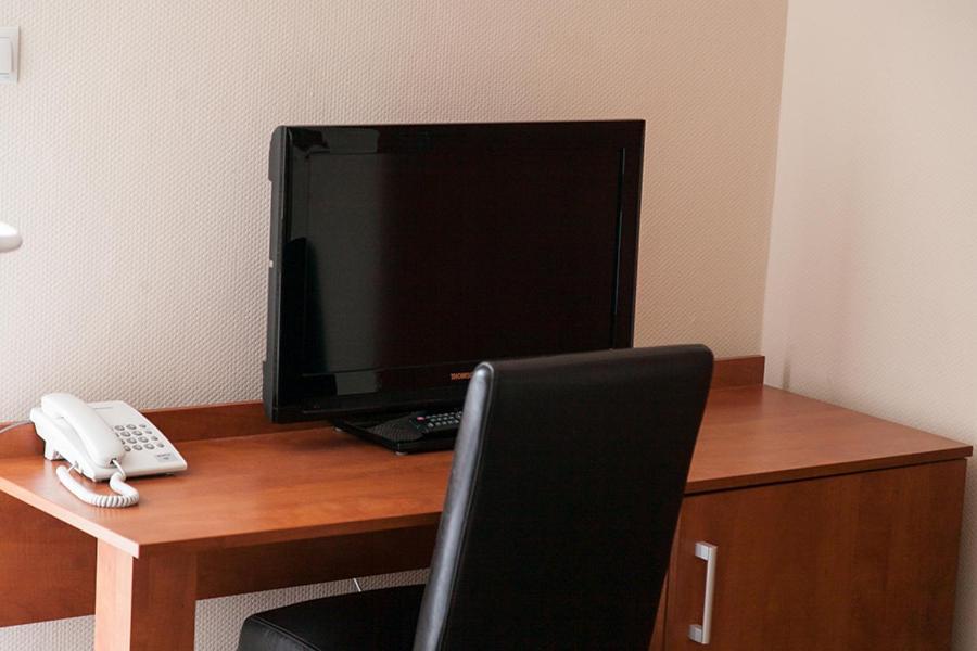 Papaver Hotel Ślesin Dış mekan fotoğraf