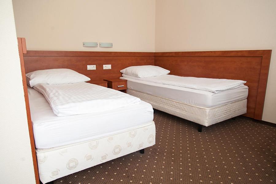 Papaver Hotel Ślesin Dış mekan fotoğraf