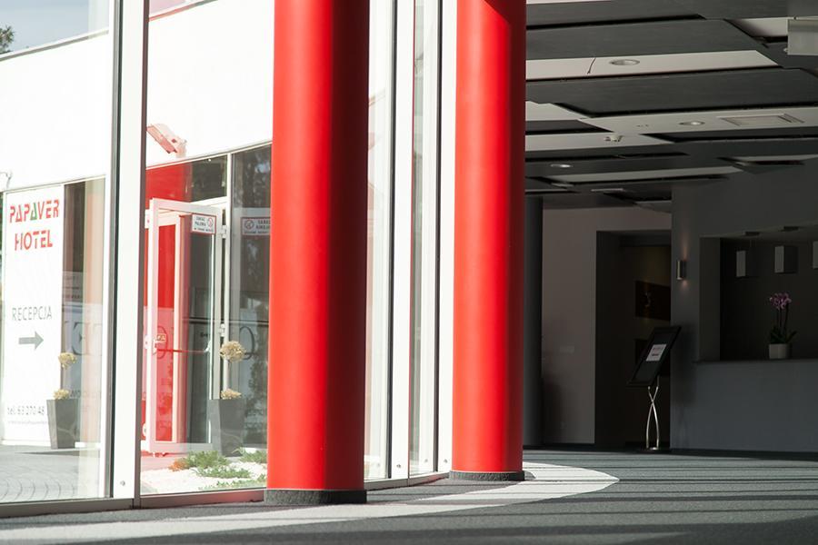 Papaver Hotel Ślesin Dış mekan fotoğraf