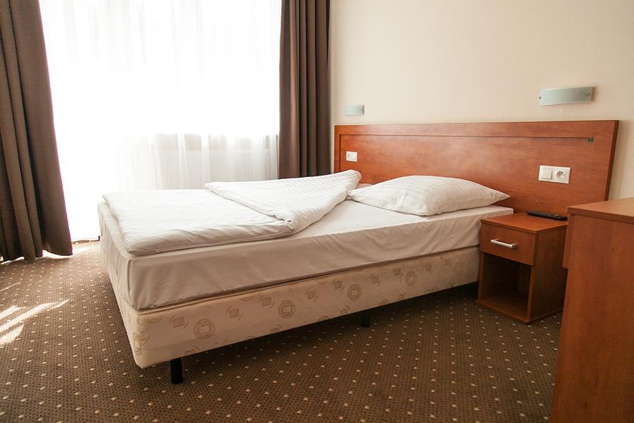 Papaver Hotel Ślesin Oda fotoğraf